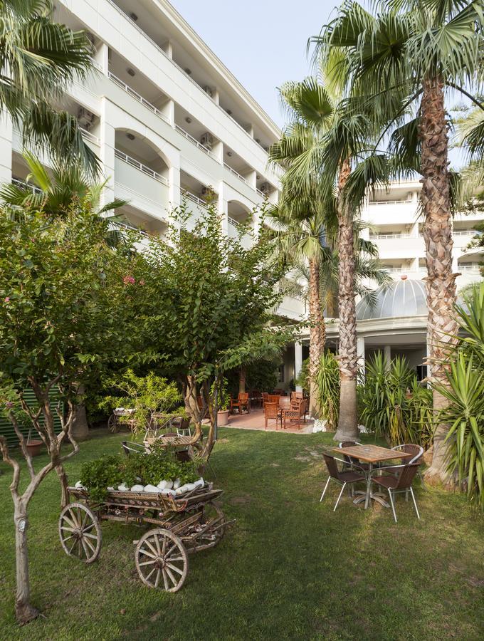 Hane Hotel Kumkoy Екстериор снимка