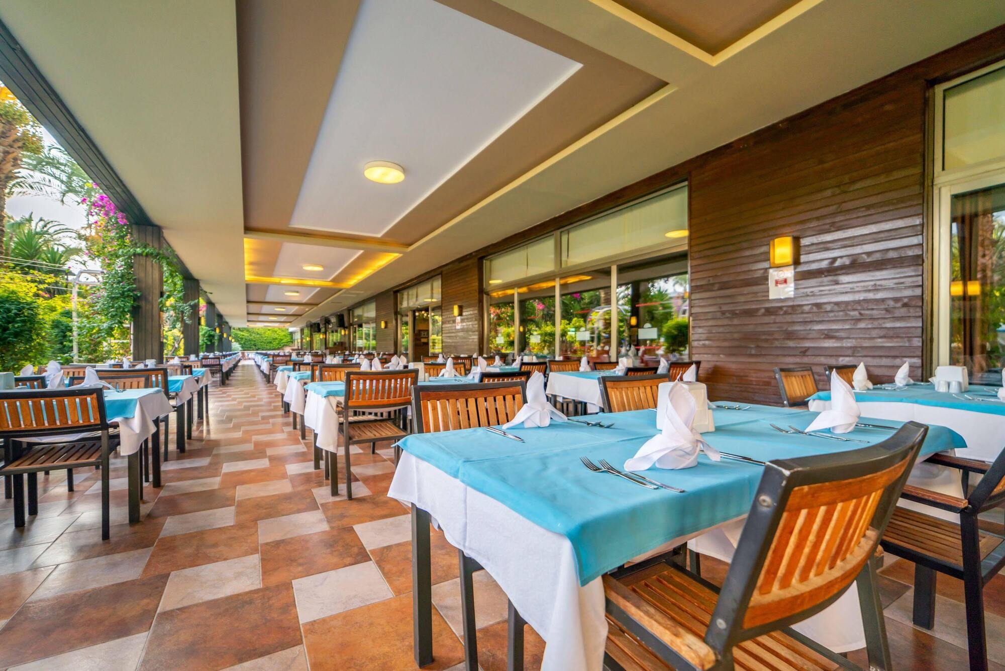 Hane Hotel Kumkoy Екстериор снимка